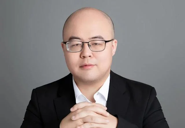 Yan Junjie